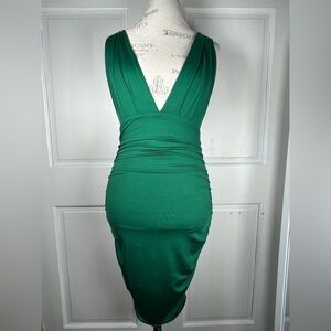 NWT Canton Walker Emerald Green Ruched Bodycon Mini Dress Daring Neckline Size S